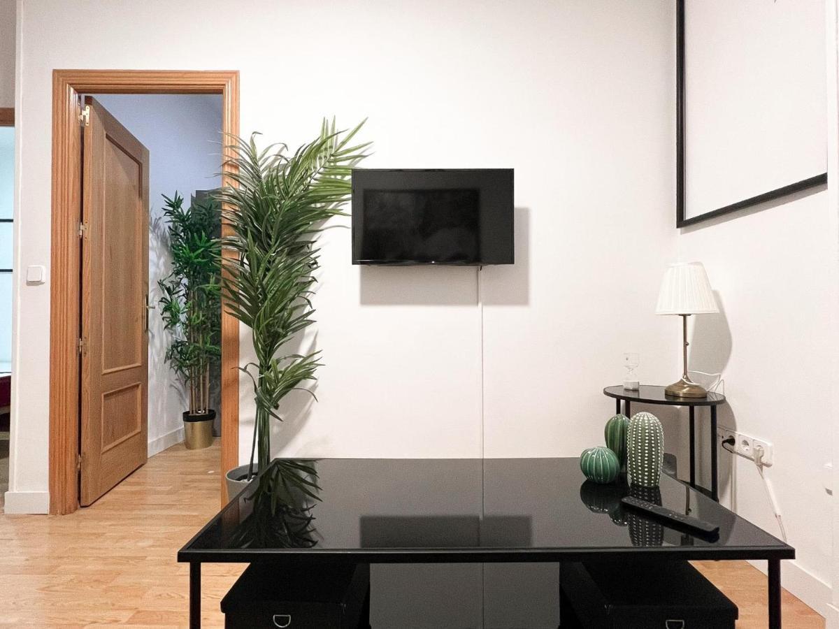 Apartament La Ronda De Segovia Madryt Zewnętrze zdjęcie